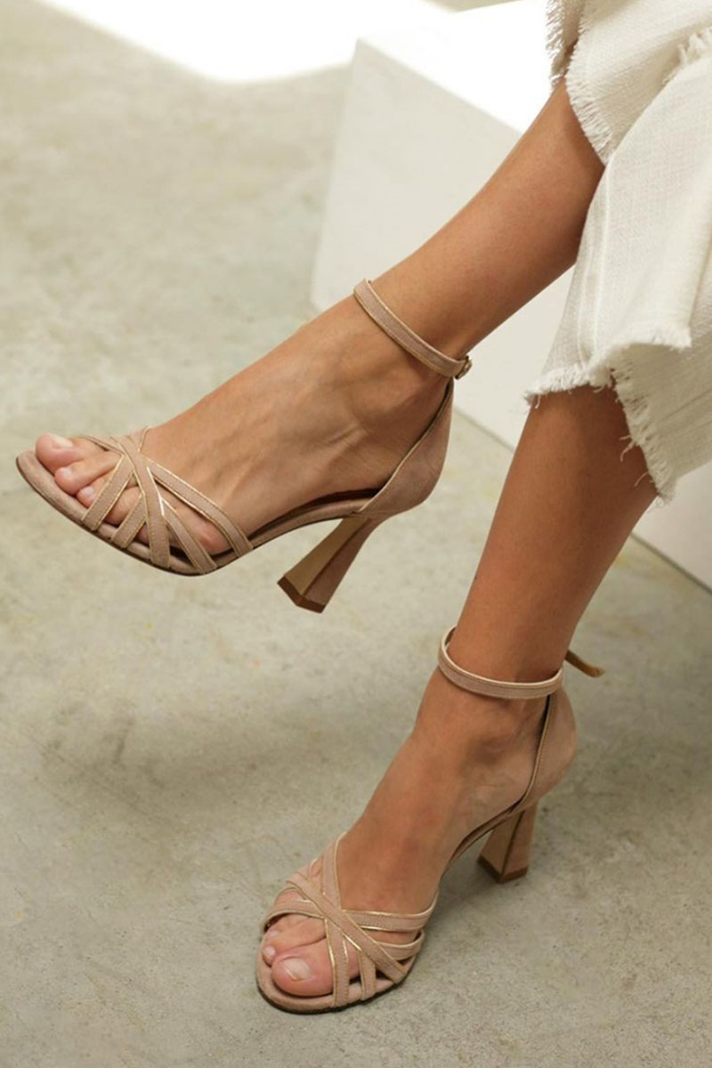 Marona™ | Eleganti sandali patchwork con punta tonda e tacco sottile per uno stile sofisticato