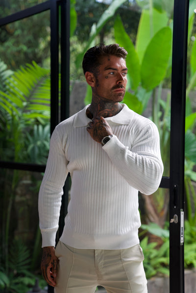 Maglione polo a coste fini con maniche lunghe