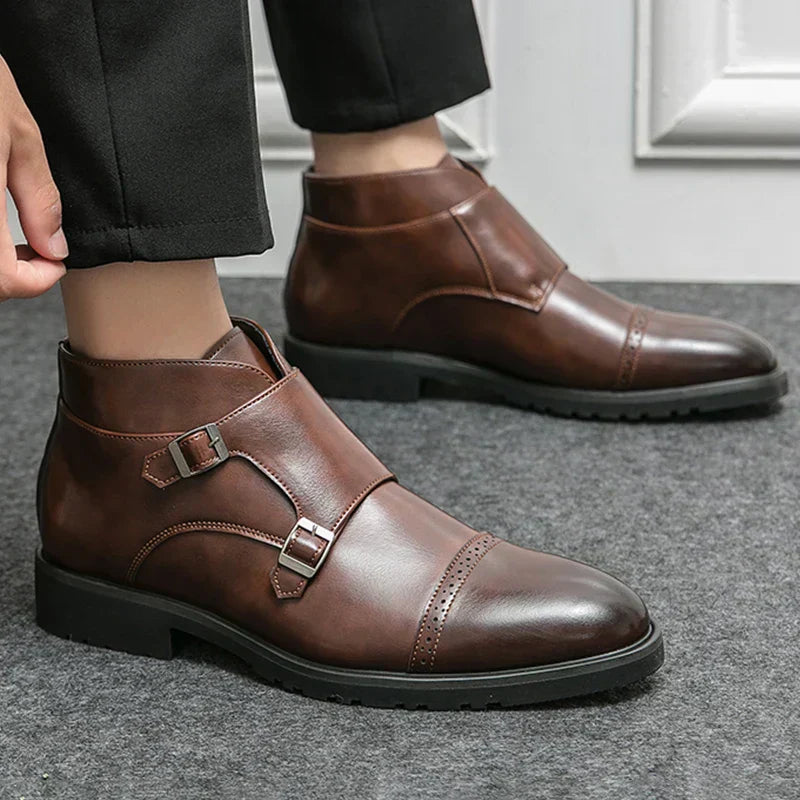 Darell | Eleganti stivali in pelle con doppia fibbia per uno stile sofisticato