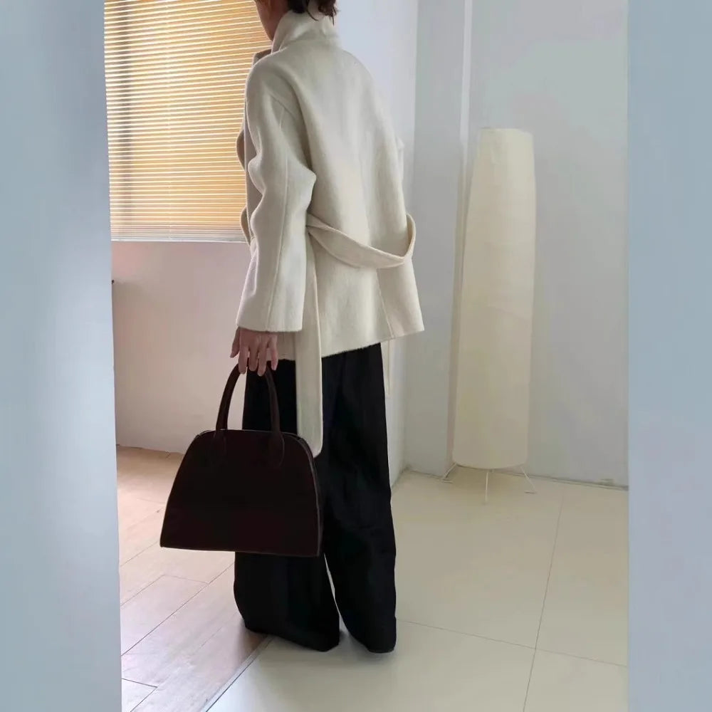 Marisa | Cappotto moderno in lana pregiata