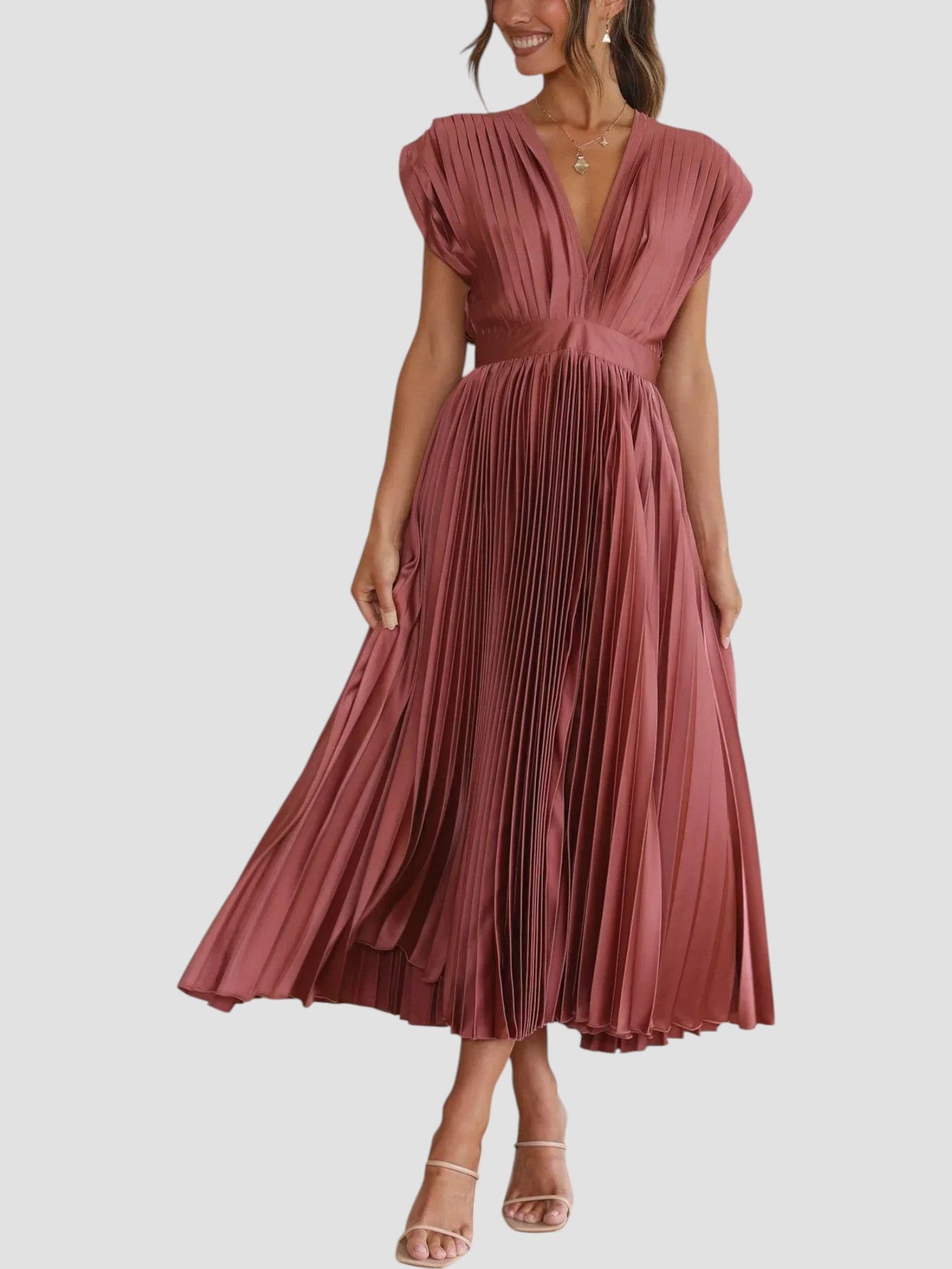 Elegante Abito Isla - Stile Unico e Comfort Perfetto