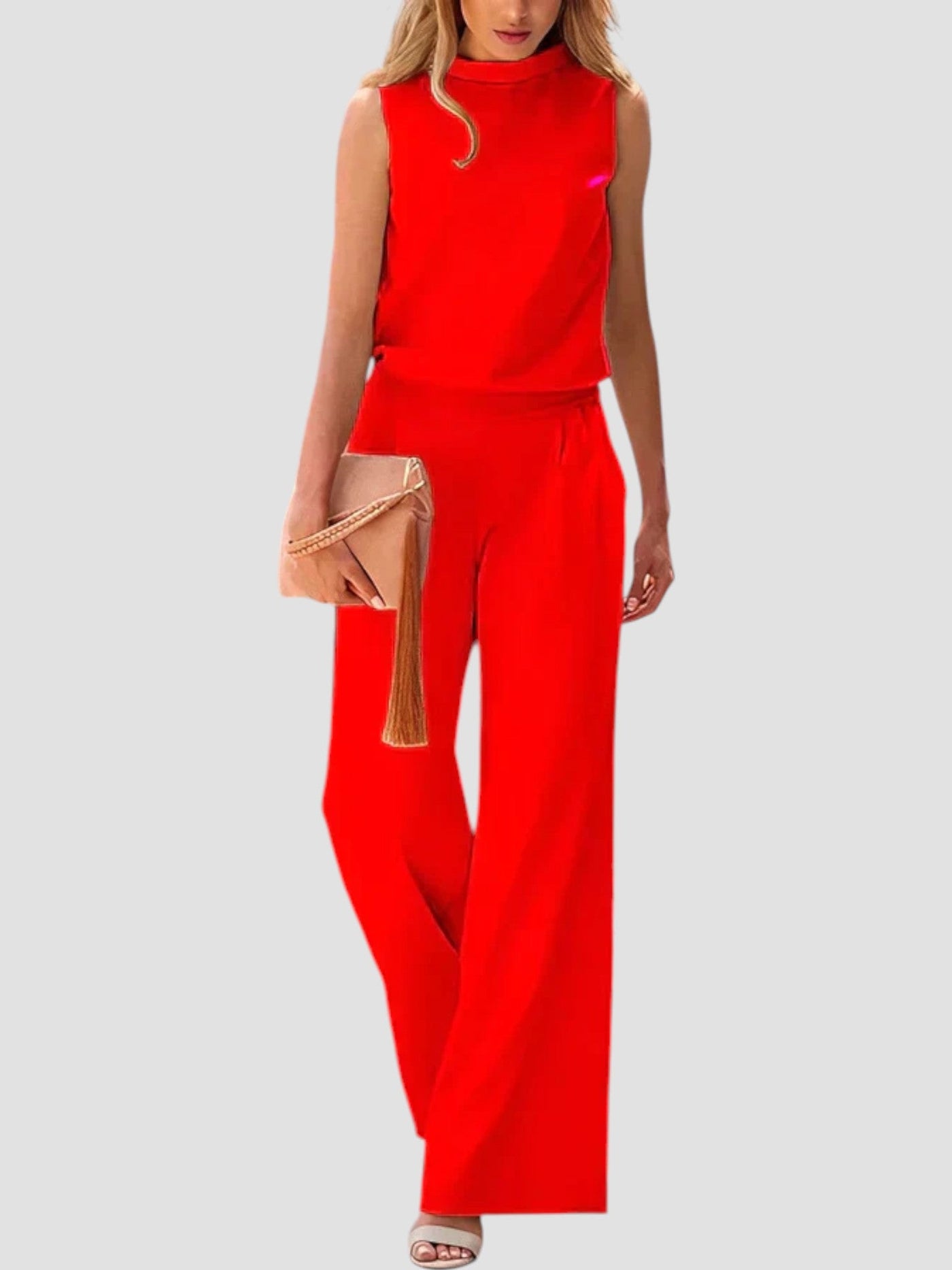 Cristina Tuta Elegante per un Look Moderno e Alla Moda