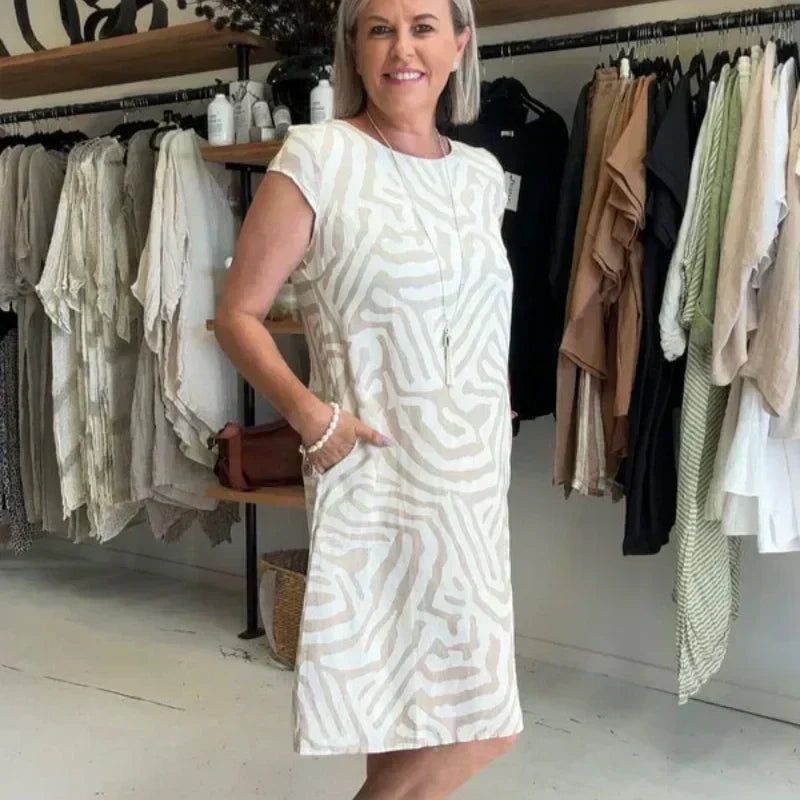 Vera | Vestito Estivo alla Moda con Stampa Colorata e Scollo Rotondo